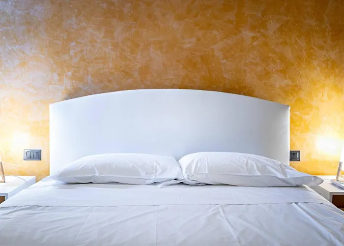 Yd Amaryllis Apartment